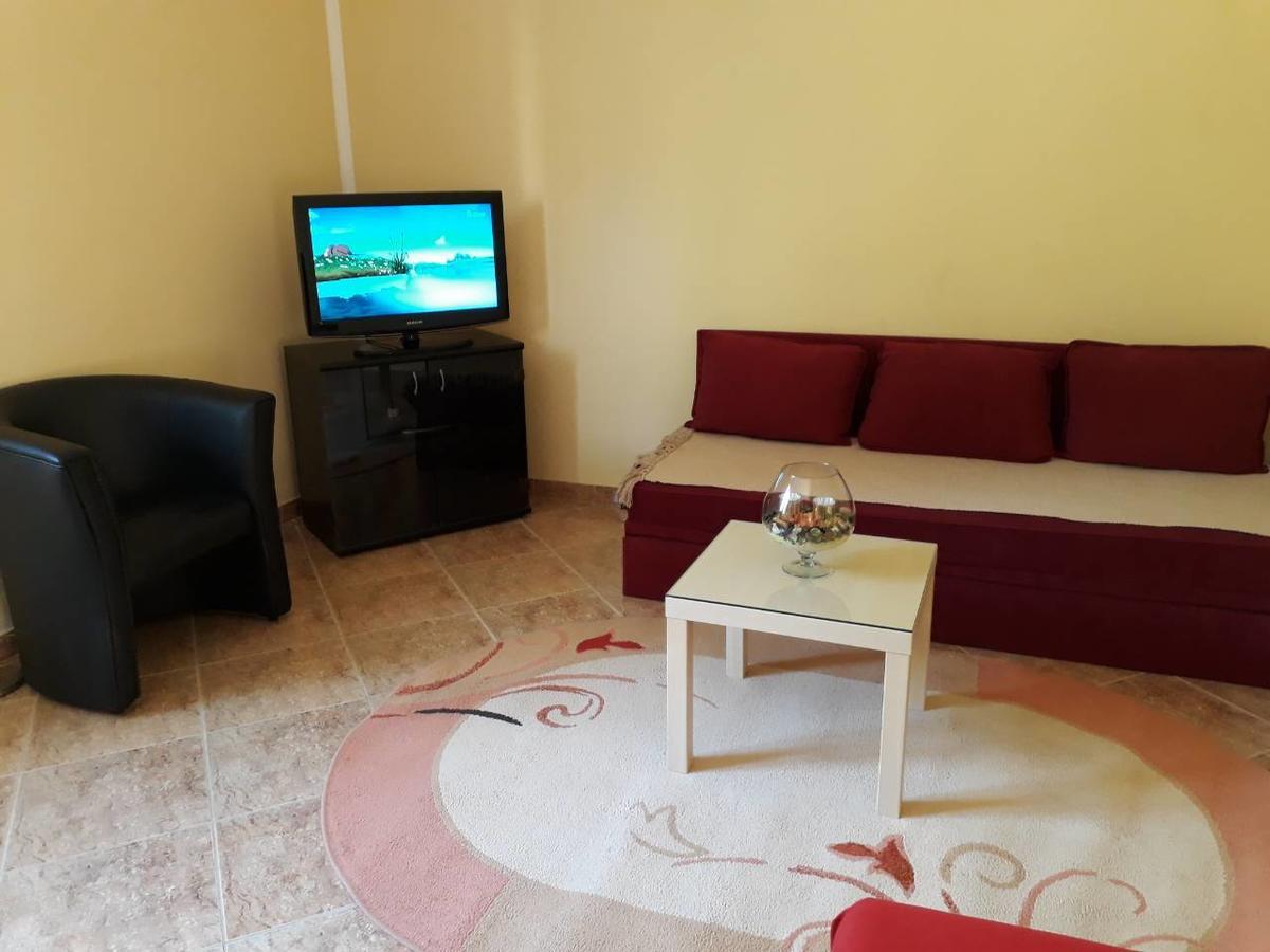 Apartment Dubrava Tivat Kültér fotó