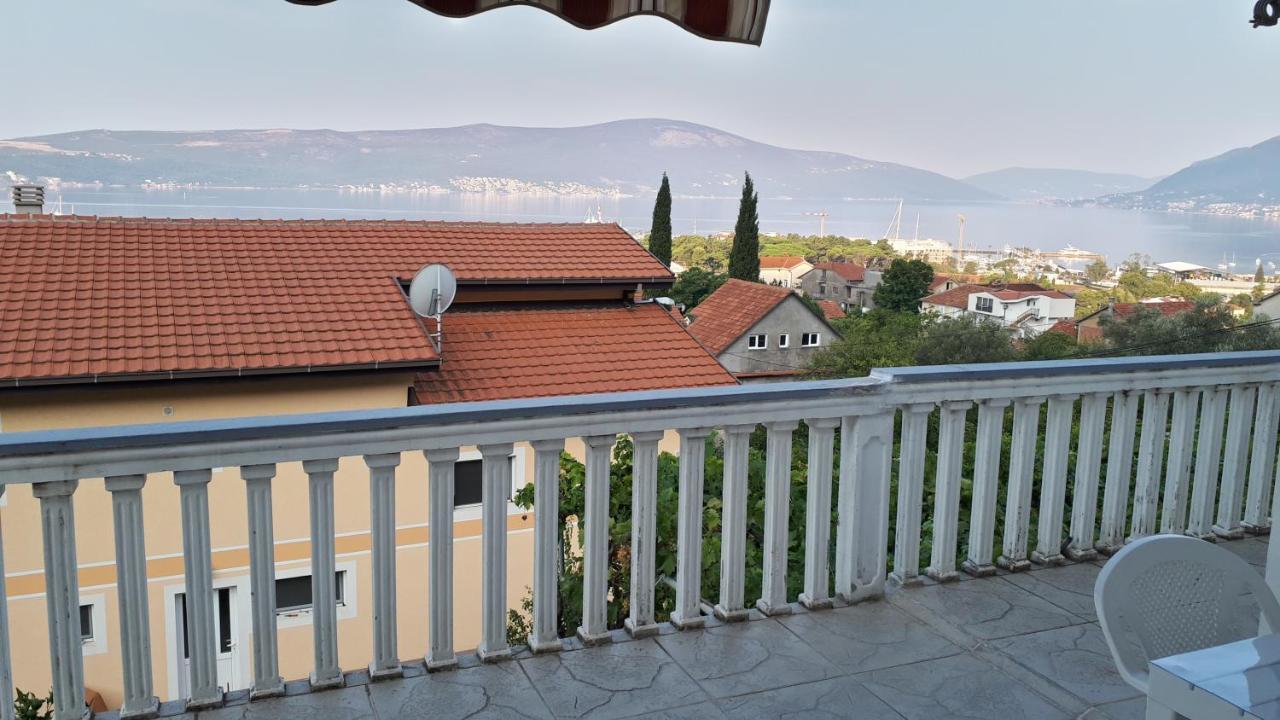 Apartment Dubrava Tivat Kültér fotó