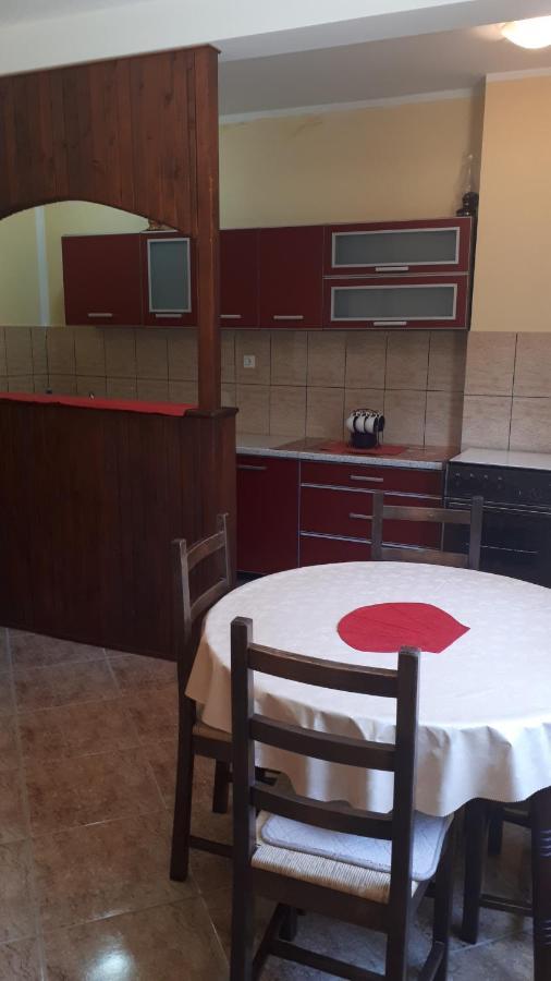 Apartment Dubrava Tivat Kültér fotó
